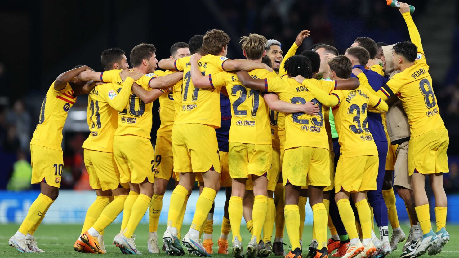 也預示著湖 也預示著湖